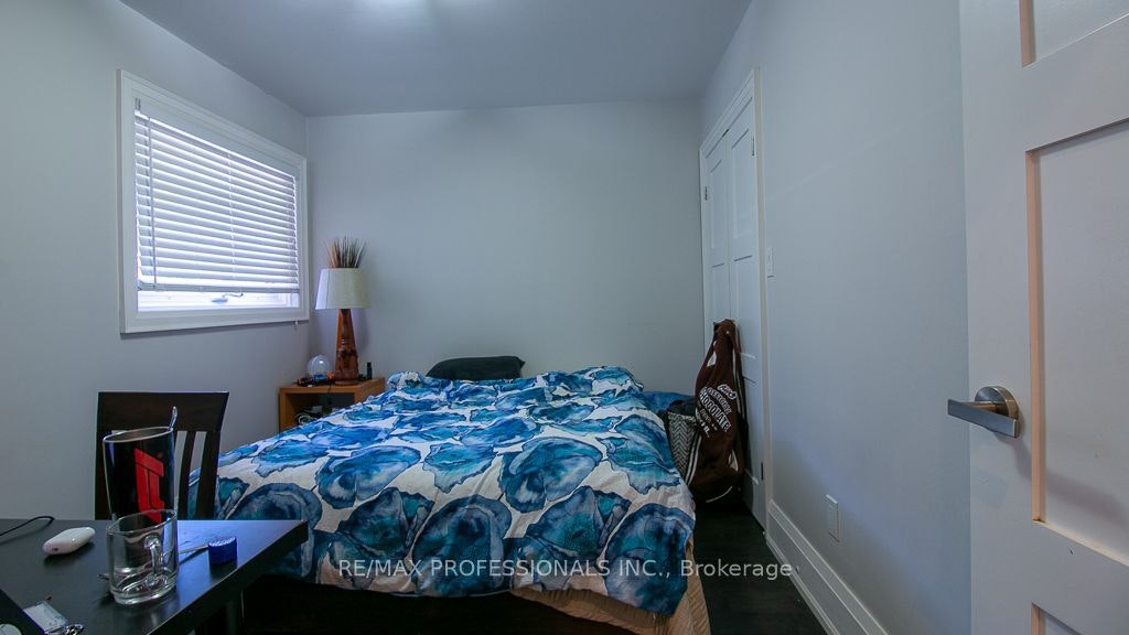 MAIN-7 Sedgebrook Crescent, Toronto, ON, M9B 2X2 - 19