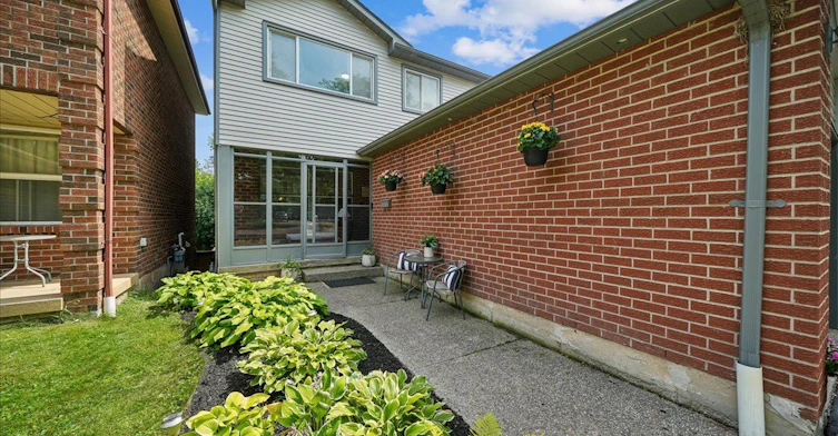 7031 Tamar Mews, Mississauga, ON, L5N 3S2 - 6