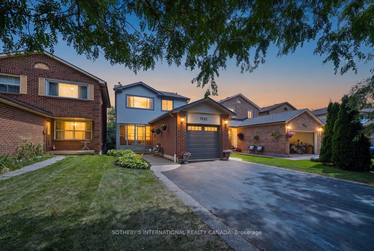 7031 Tamar Mews, Mississauga, ON, L5N 3S2