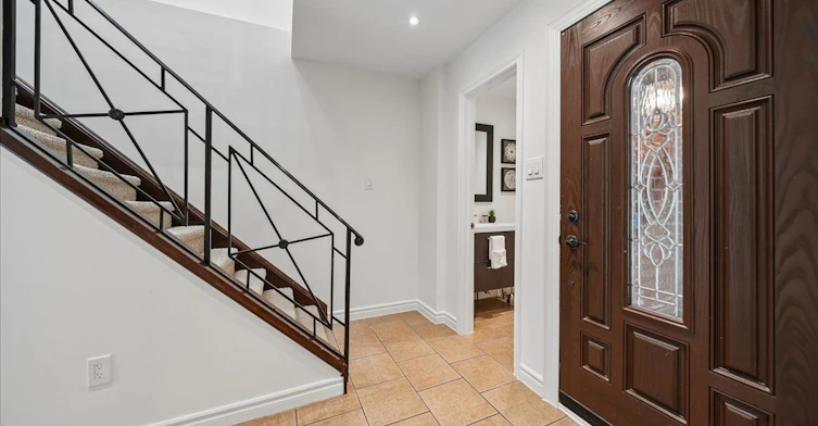 7031 Tamar Mews, Mississauga, ON, L5N 3S2 - 9