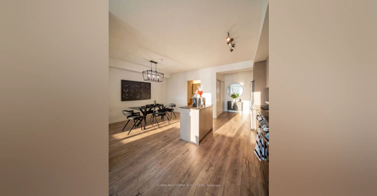 B0614-133 Bronte Road, Oakville, ON, L6L 3C1