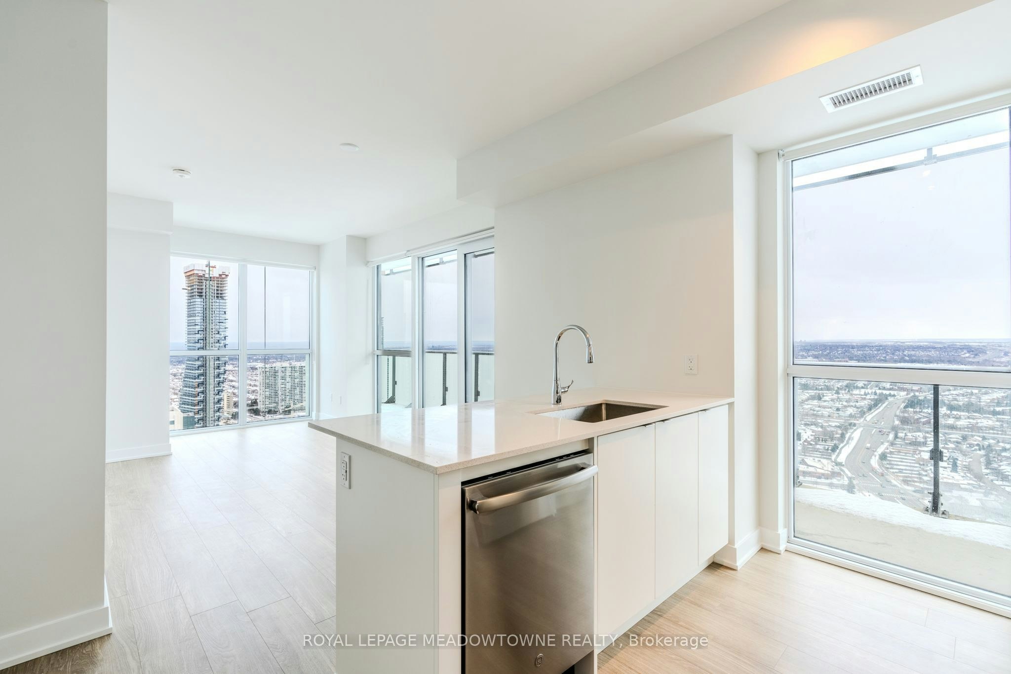 3610-4130 Parkside Village N/A, Mississauga, ON, L5B 0L7 - 10