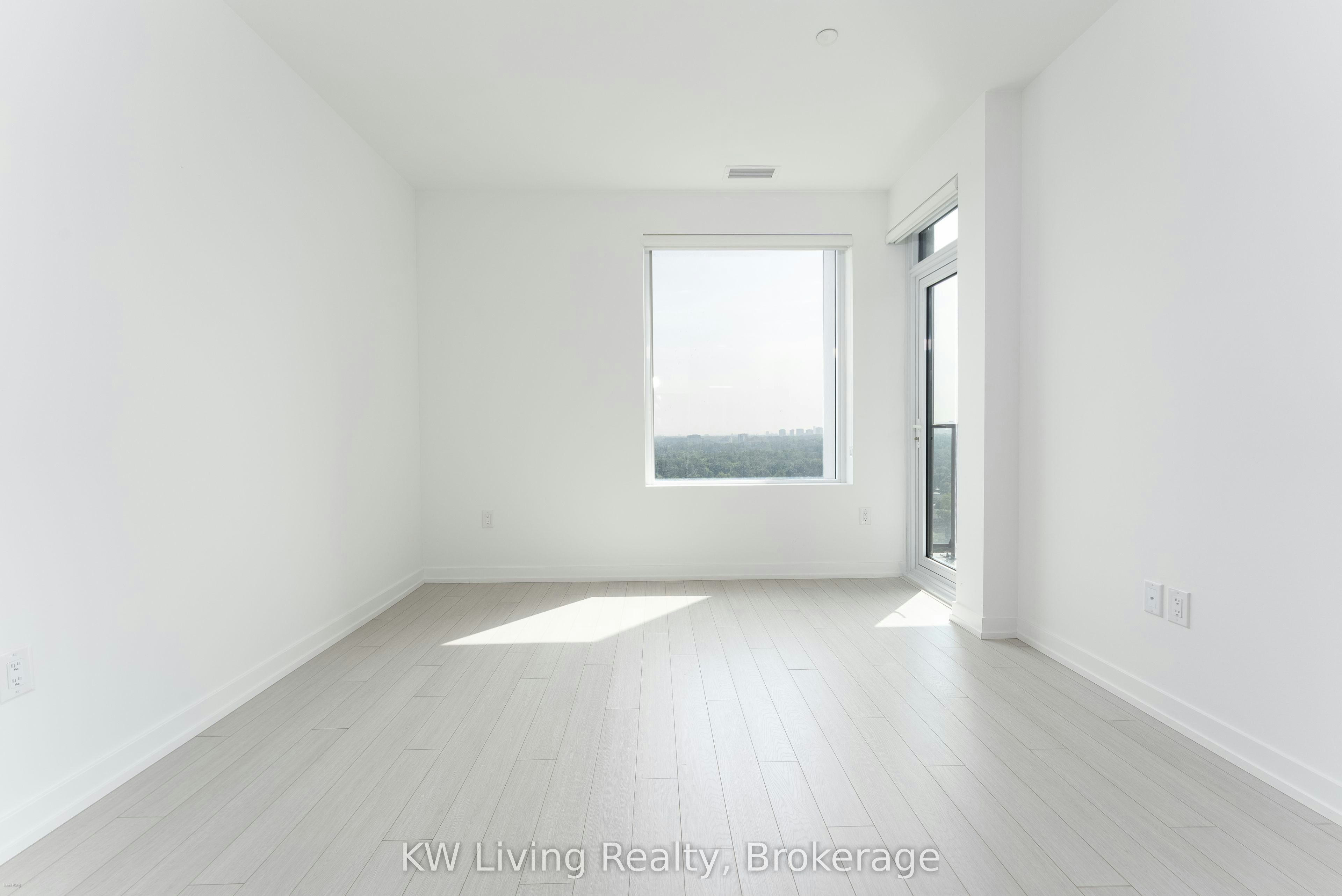 1809-4010 Eglinton Avenue W, Toronto, ON, M9A 0G5 - 5