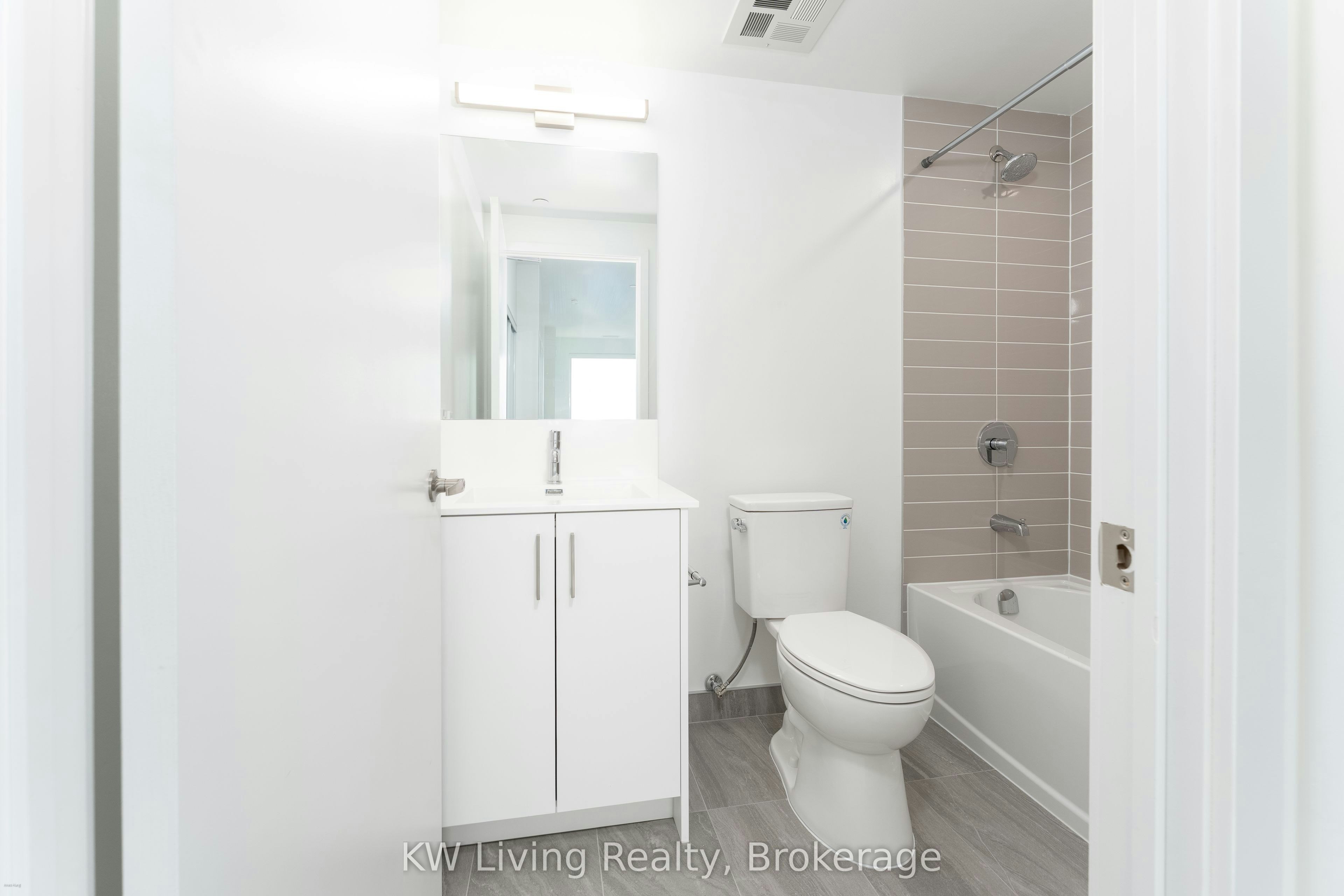 1809-4010 Eglinton Avenue W, Toronto, ON, M9A 0G5 - 7