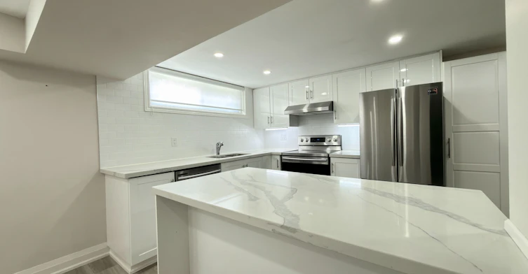 72 Hadrian Avenue, Toronto, ON, M9W 1V4 - 10