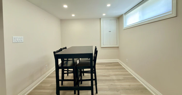 72 Hadrian Avenue, Toronto, ON, M9W 1V4 - 14