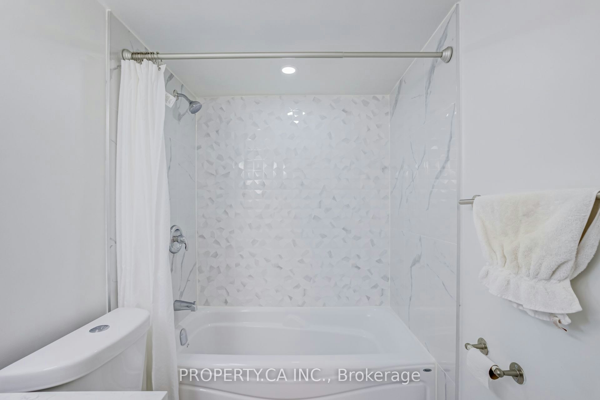 109-966 Inverhouse Drive, Mississauga, ON, L5J 4B6 - 12