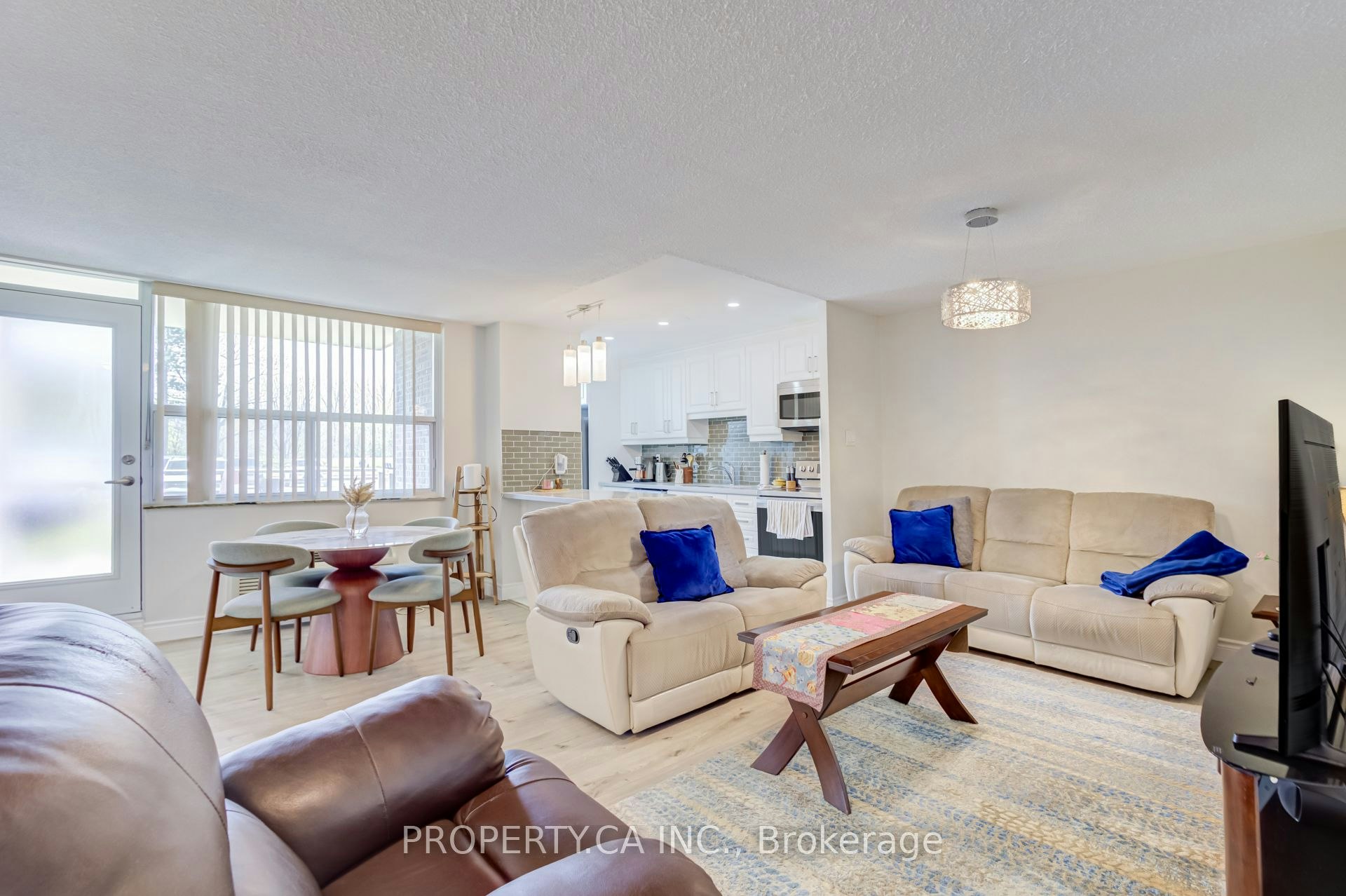 109-966 Inverhouse Drive, Mississauga, ON, L5J 4B6