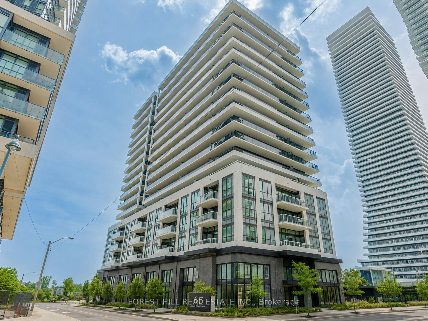 312-65 Annie Craig Drive, Toronto, ON, M8V 0C4