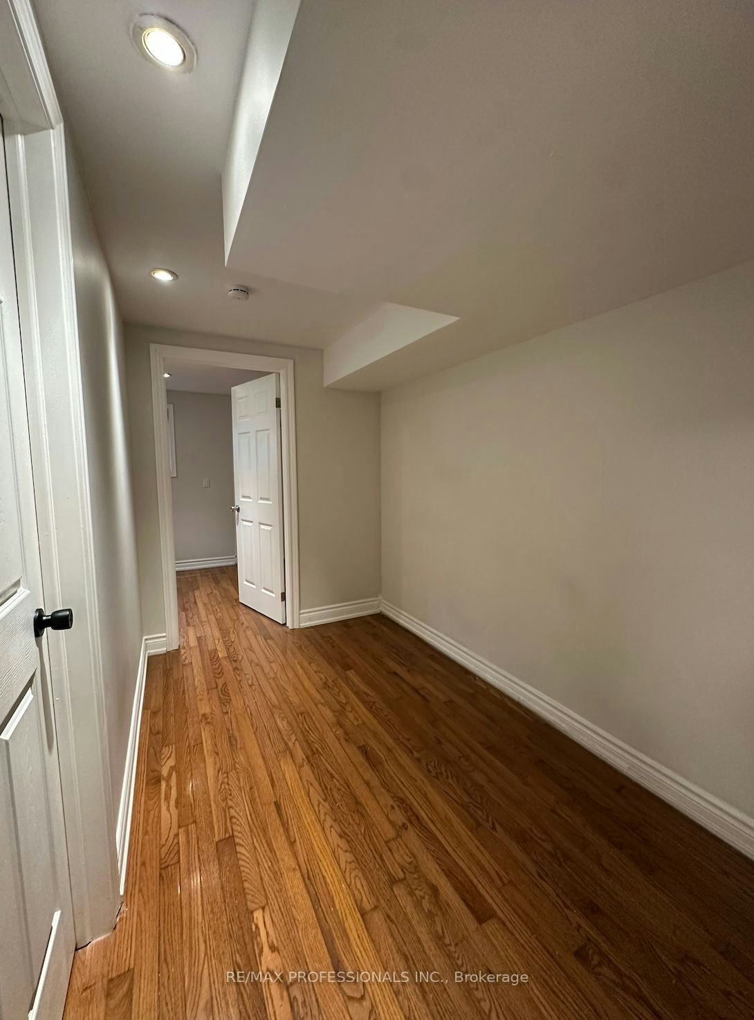 Basement-30 Woodbury Road, Toronto, ON, M8W 1X6 - 9