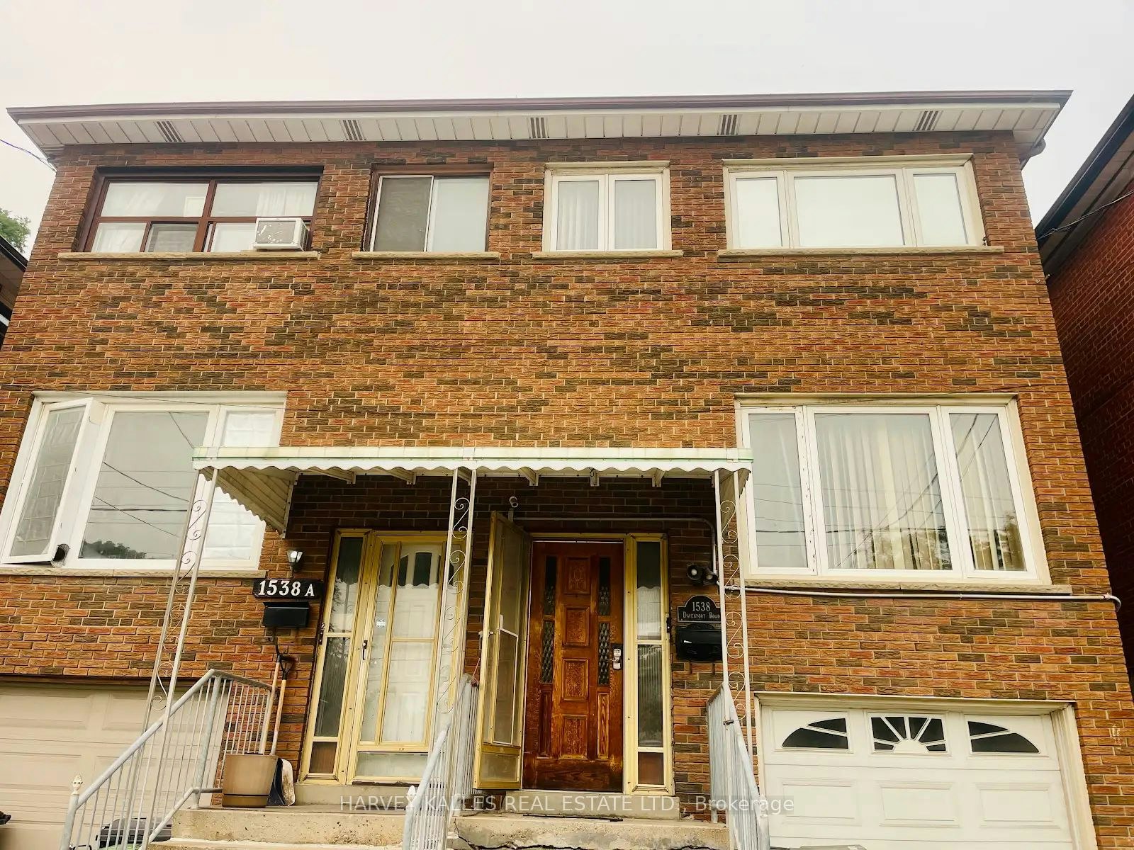 Lower-1538 Davenport Road, Toronto, ON, M6H 2J1