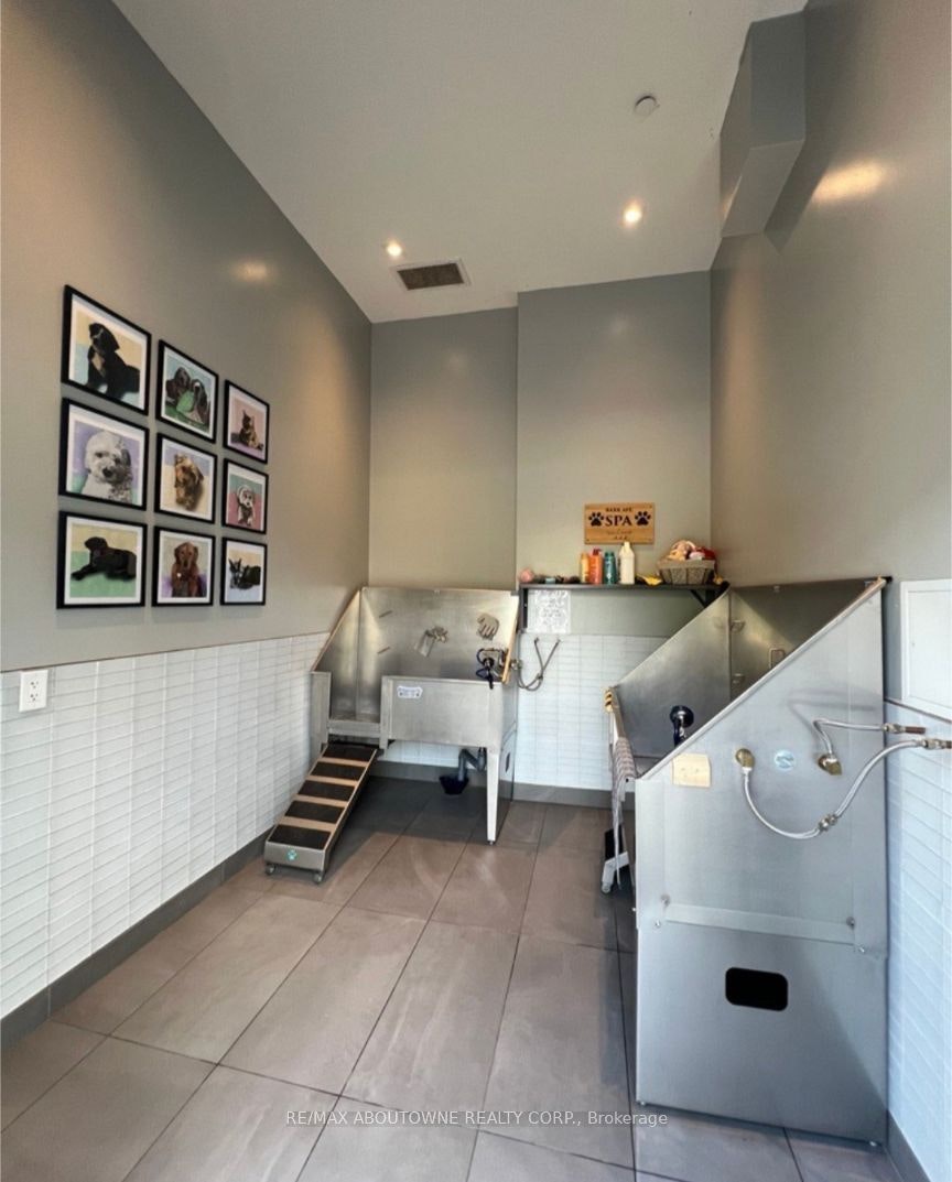 B607-133 Bronte Road, Oakville, ON, L6L 0H2 - 26