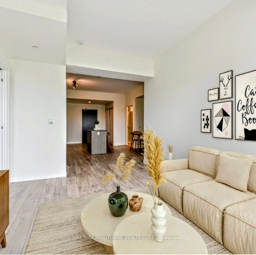 B607-133 Bronte Road, Oakville, ON, L6L 0H2 - 5