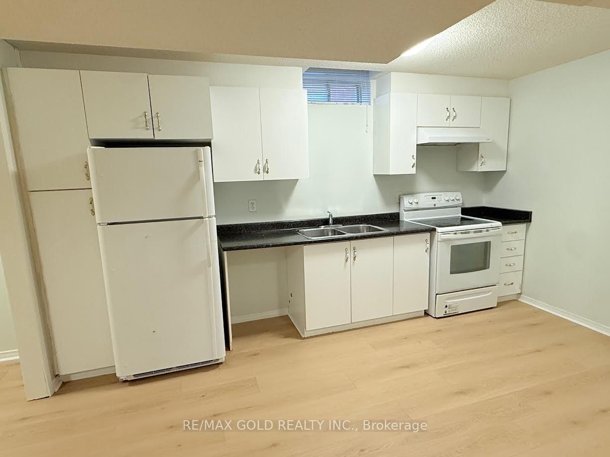 Basement-5444 Razorbill Court, Mississauga, ON, L5V 2C9 - 5
