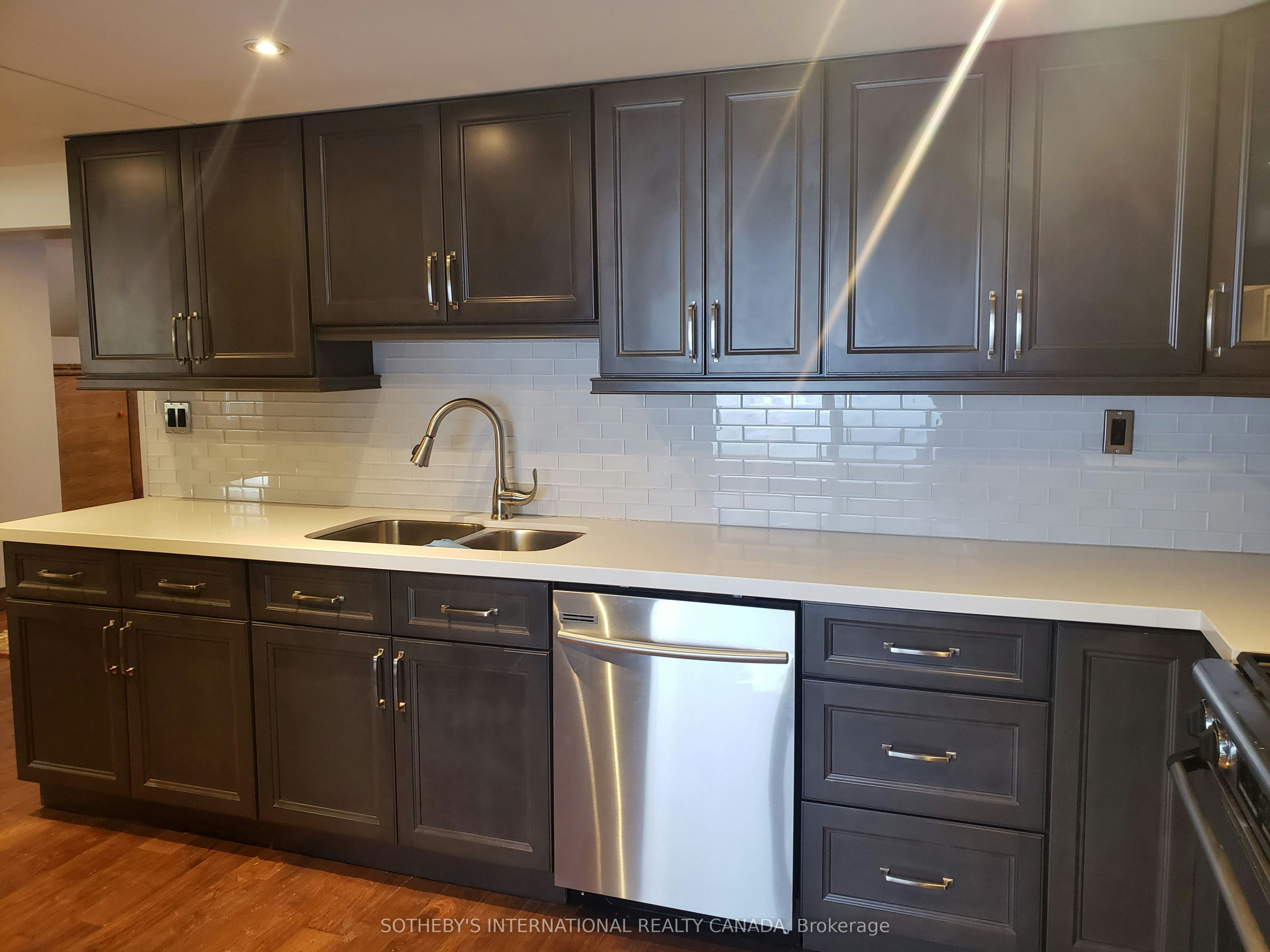 Lower-6 Bell Royal Court, Toronto, ON, M9A 4G6 - 5