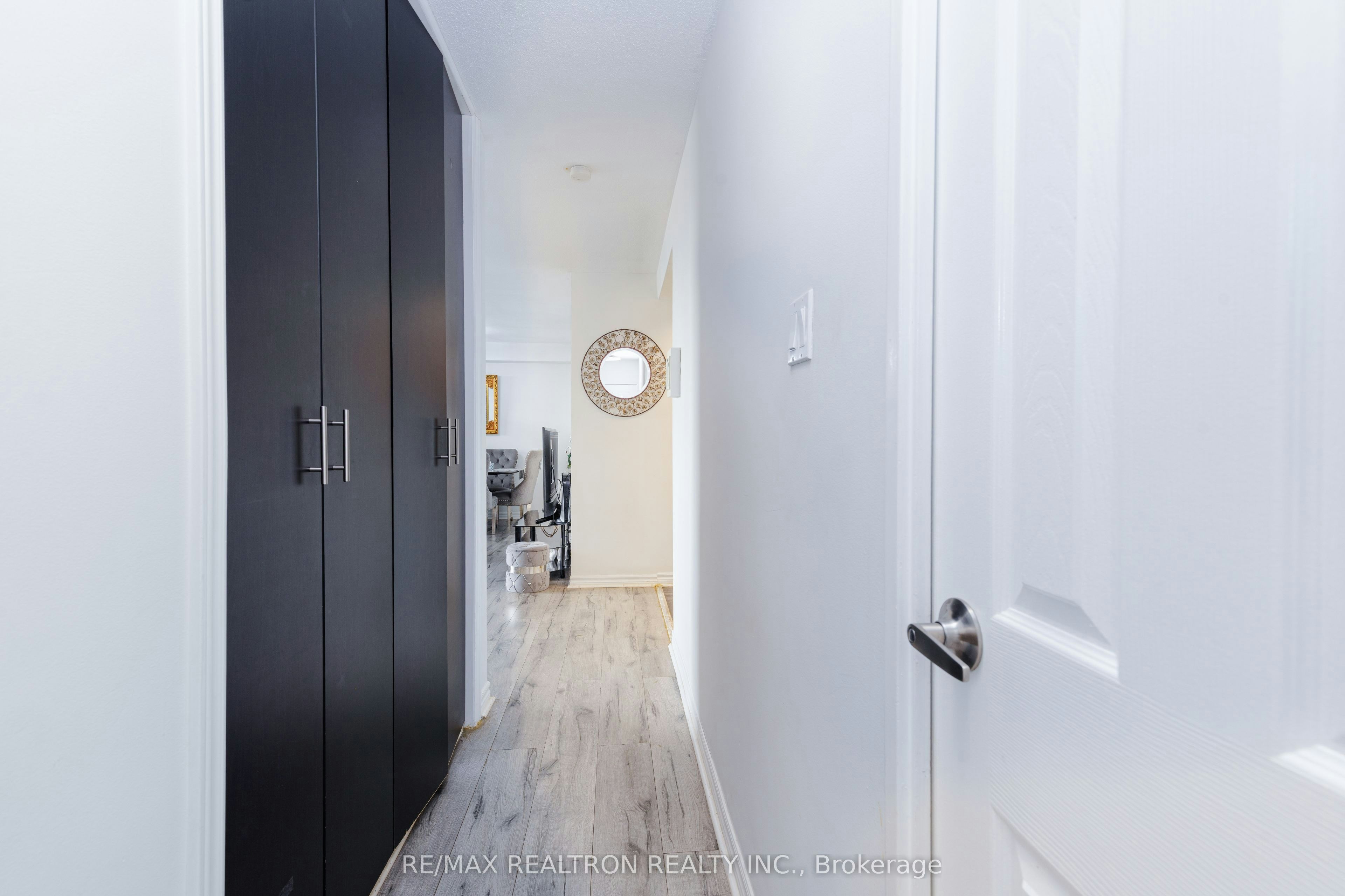 815-2825 Islington Avenue, Toronto, ON, M9L 2K1 - 17