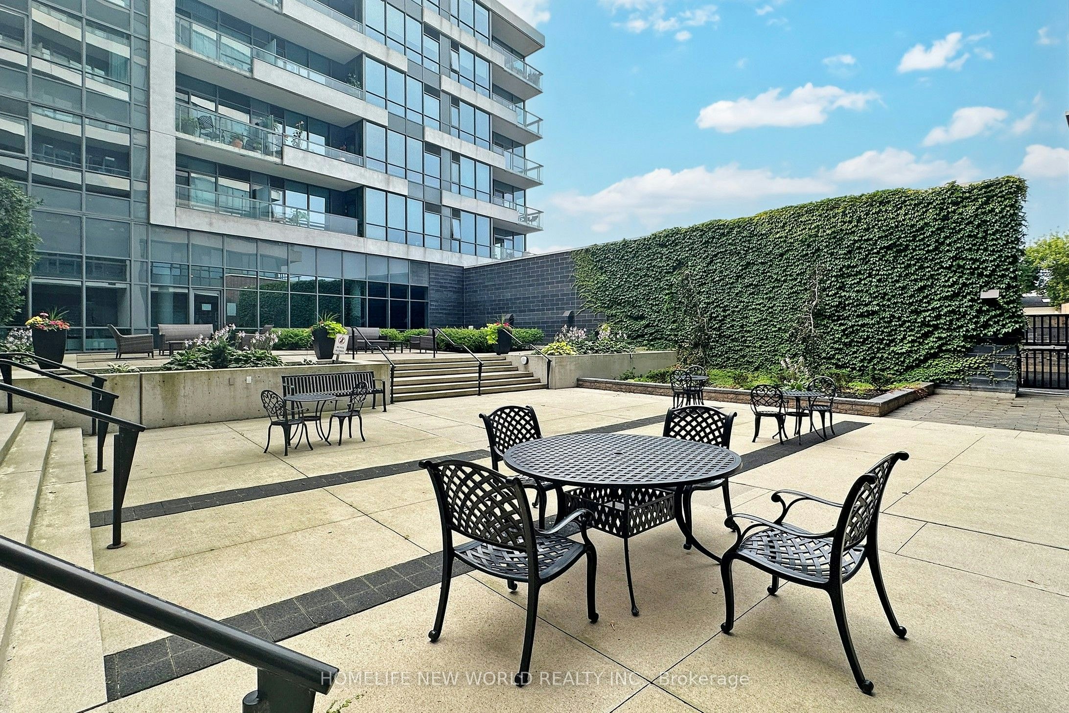 506-1 Hurontario Street, Mississauga, ON, L5G 0A3 - 44