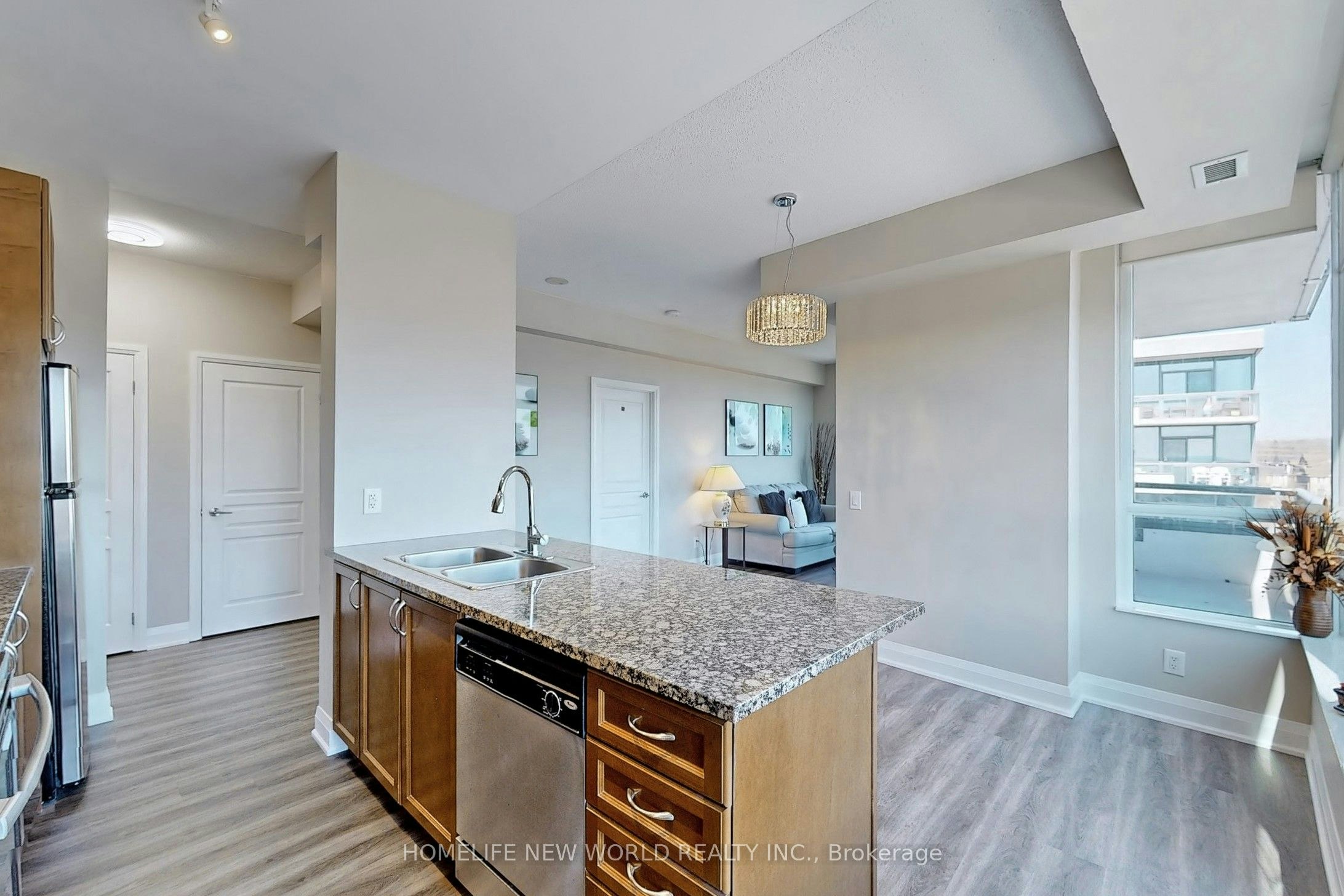 506-1 Hurontario Street, Mississauga, ON, L5G 0A3 - 11