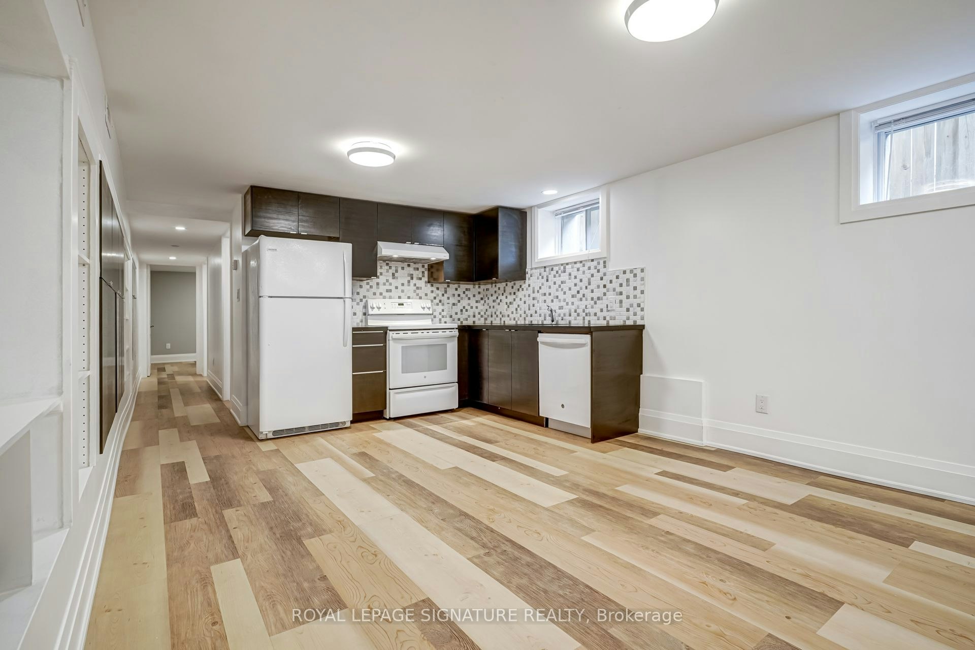 Lower-250 Nairn Avenue, Toronto, ON, M6E 4H4 - 2