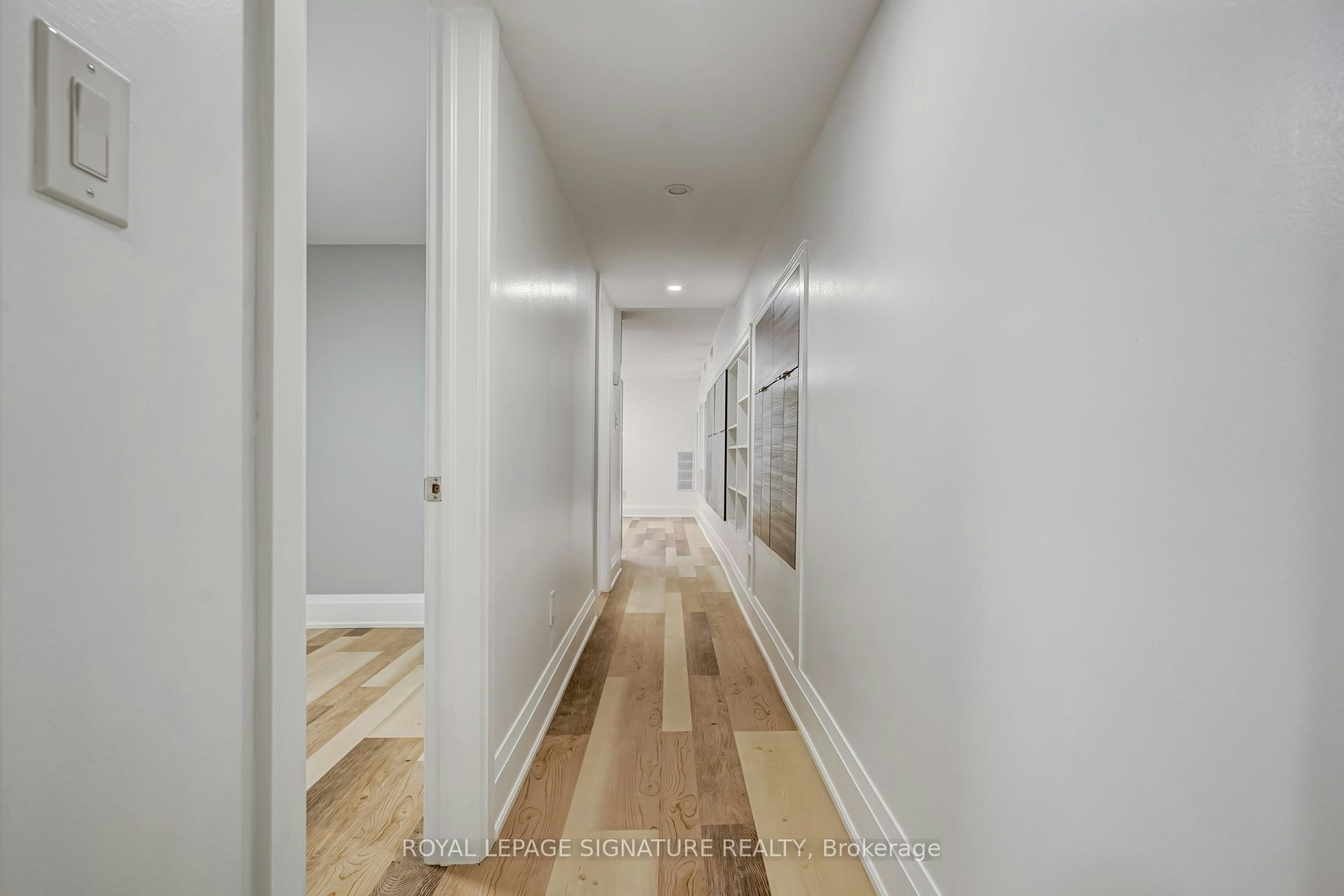 Lower-250 Nairn Avenue, Toronto, ON, M6E 4H4 - 10