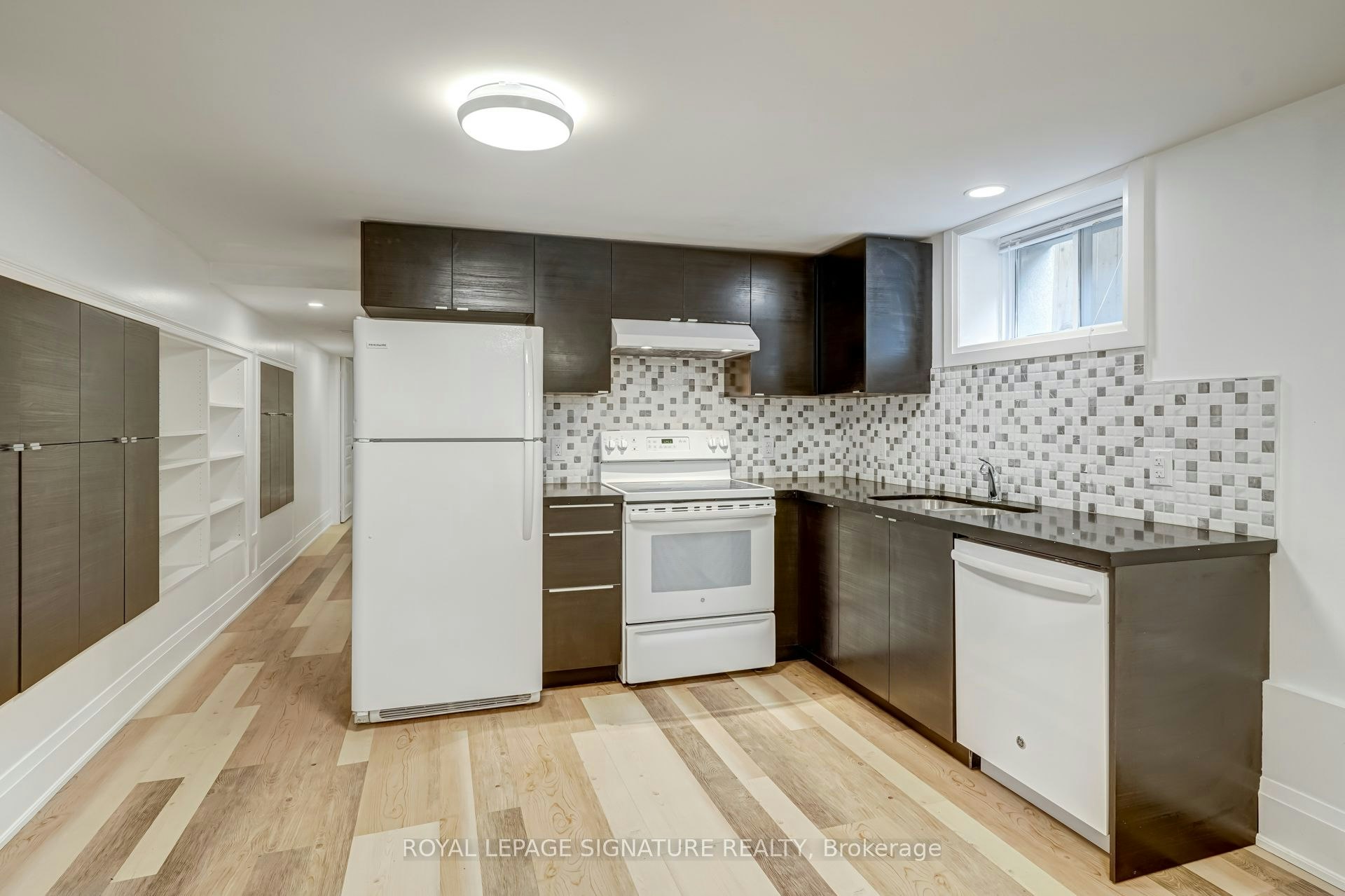 Lower-250 Nairn Avenue, Toronto, ON, M6E 4H4 - 4
