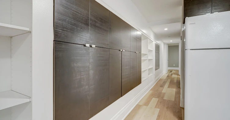 Lower-250 Nairn Avenue, Toronto, ON, M6E 4H4 - 8