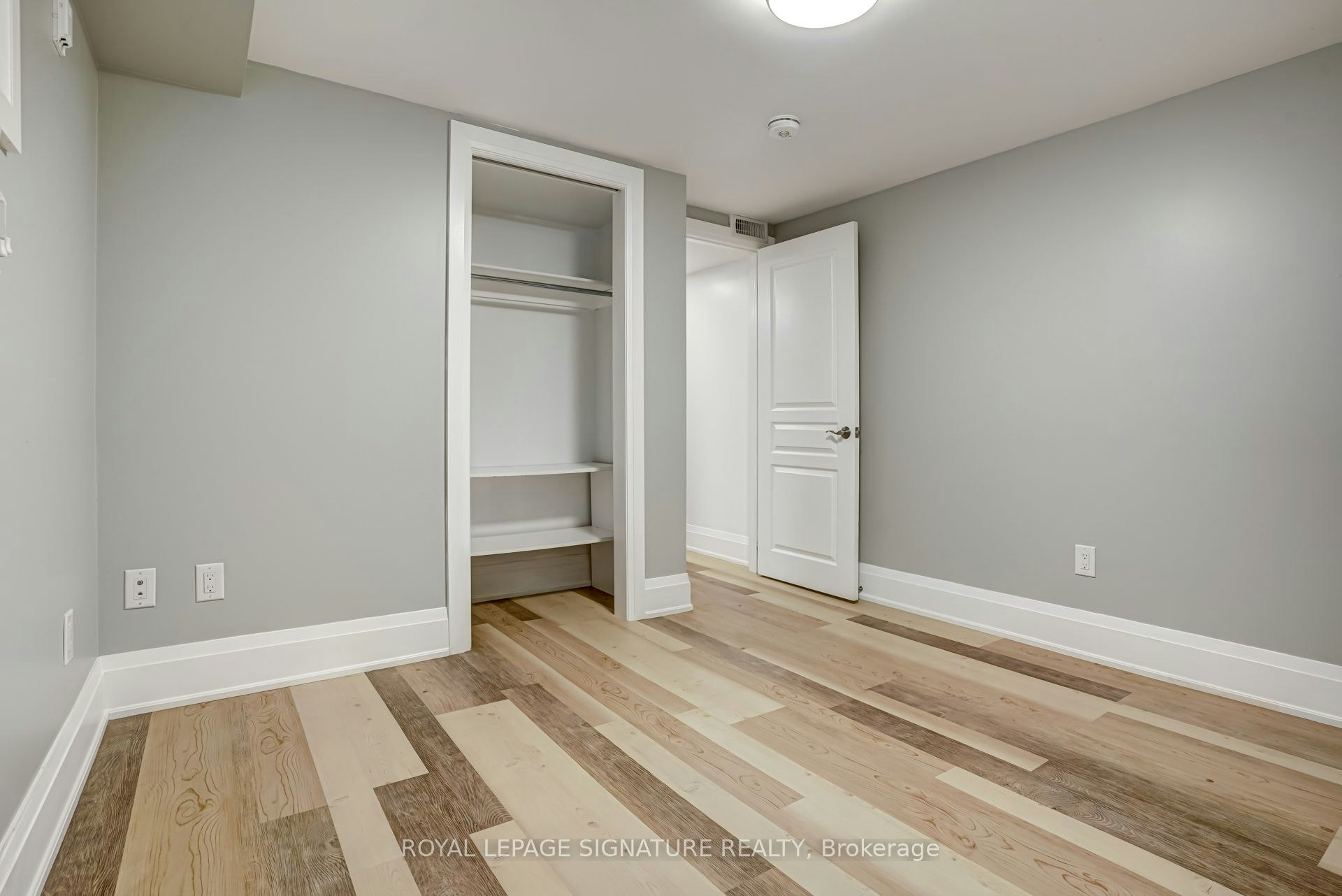 Lower-250 Nairn Avenue, Toronto, ON, M6E 4H4 - 14