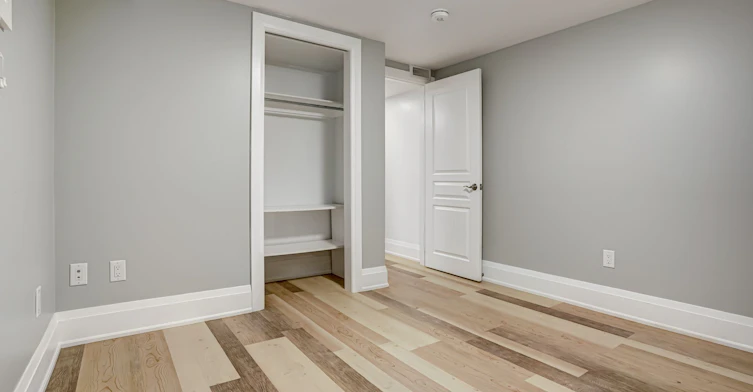 Lower-250 Nairn Avenue, Toronto, ON, M6E 4H4 - 14