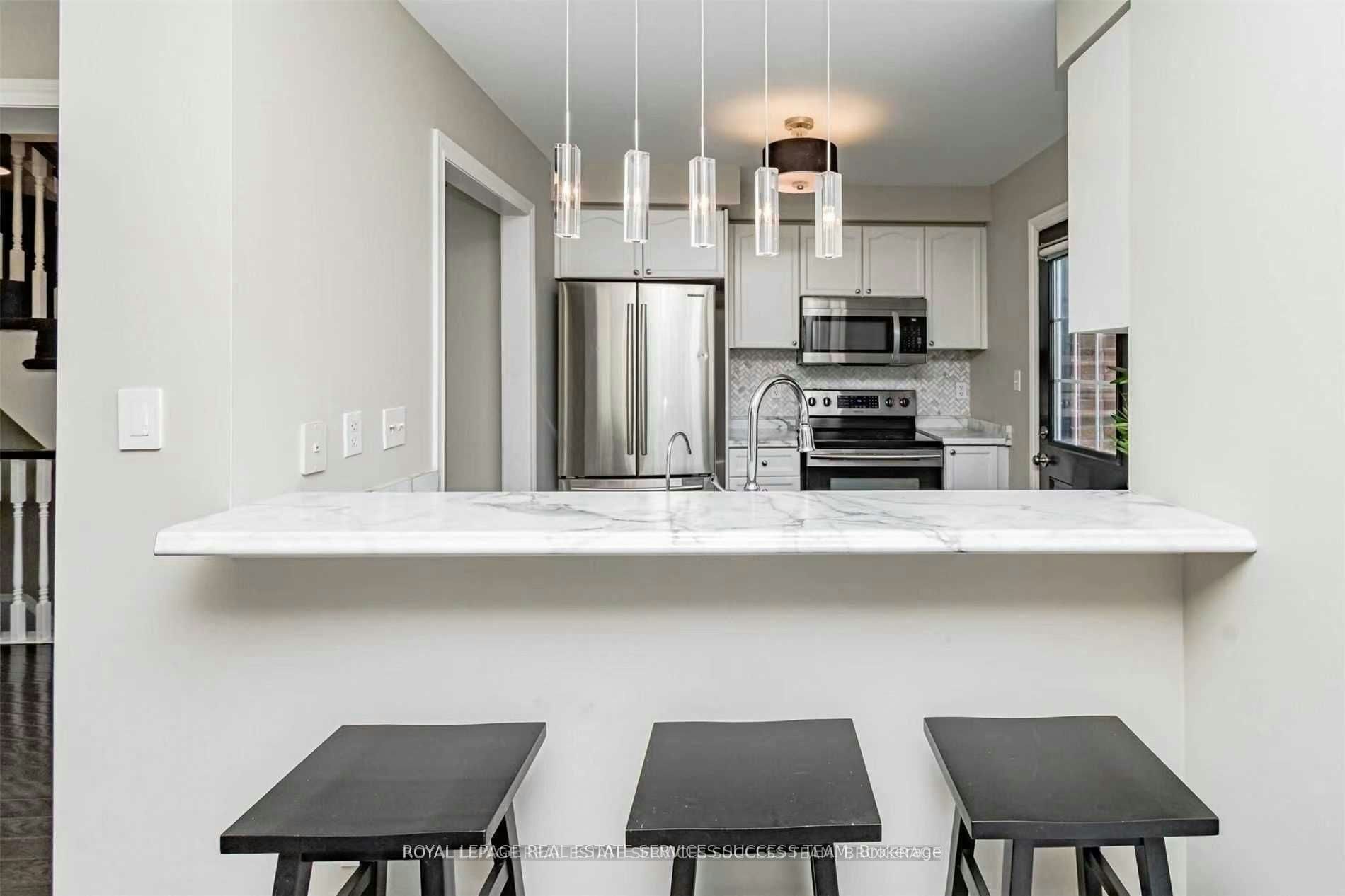 3057 Drumloch Avenue, Oakville, ON, L6M 5H7 - 9