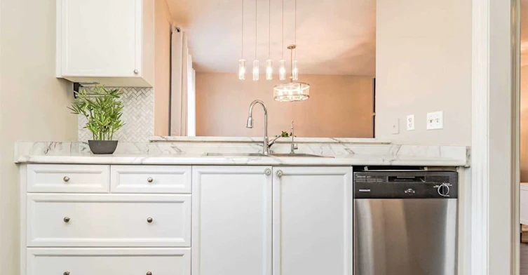 3057 Drumloch Avenue, Oakville, ON, L6M 5H7 - 12
