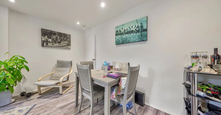 13 Teston Boulevard, Toronto, ON, M6N 4R9 - 8