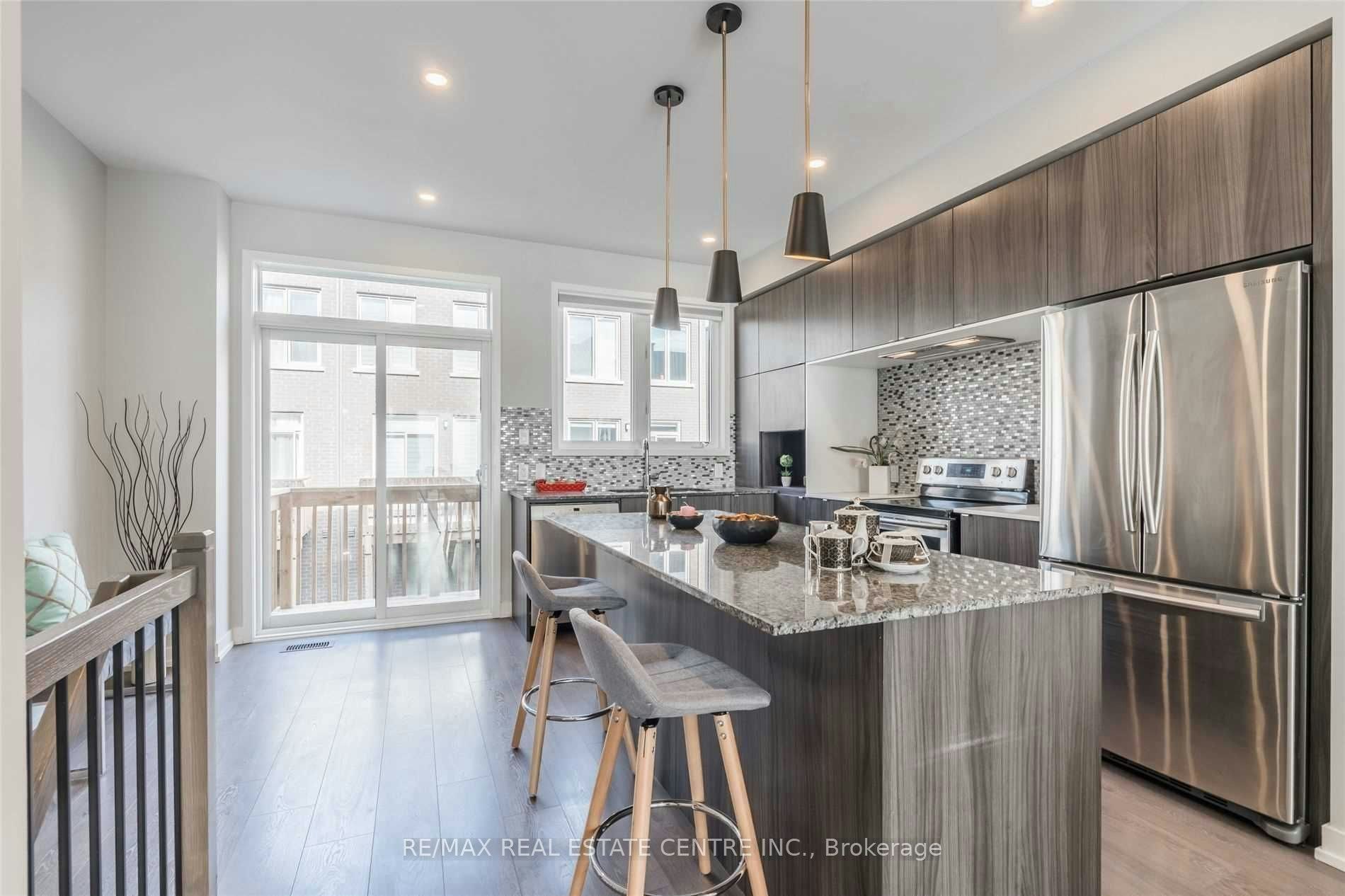 181 Sabina Drive, Oakville, ON, L6H 0L4 - 10