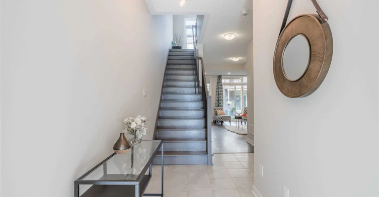 181 Sabina Drive, Oakville, ON, L6H 0L4 - 2