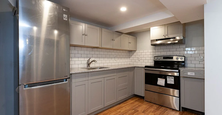 2-480 Jane Street, Toronto, ON, M6S 4A2 - 10