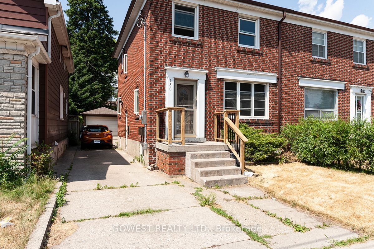 2-480 Jane Street, Toronto, ON, M6S 4A2
