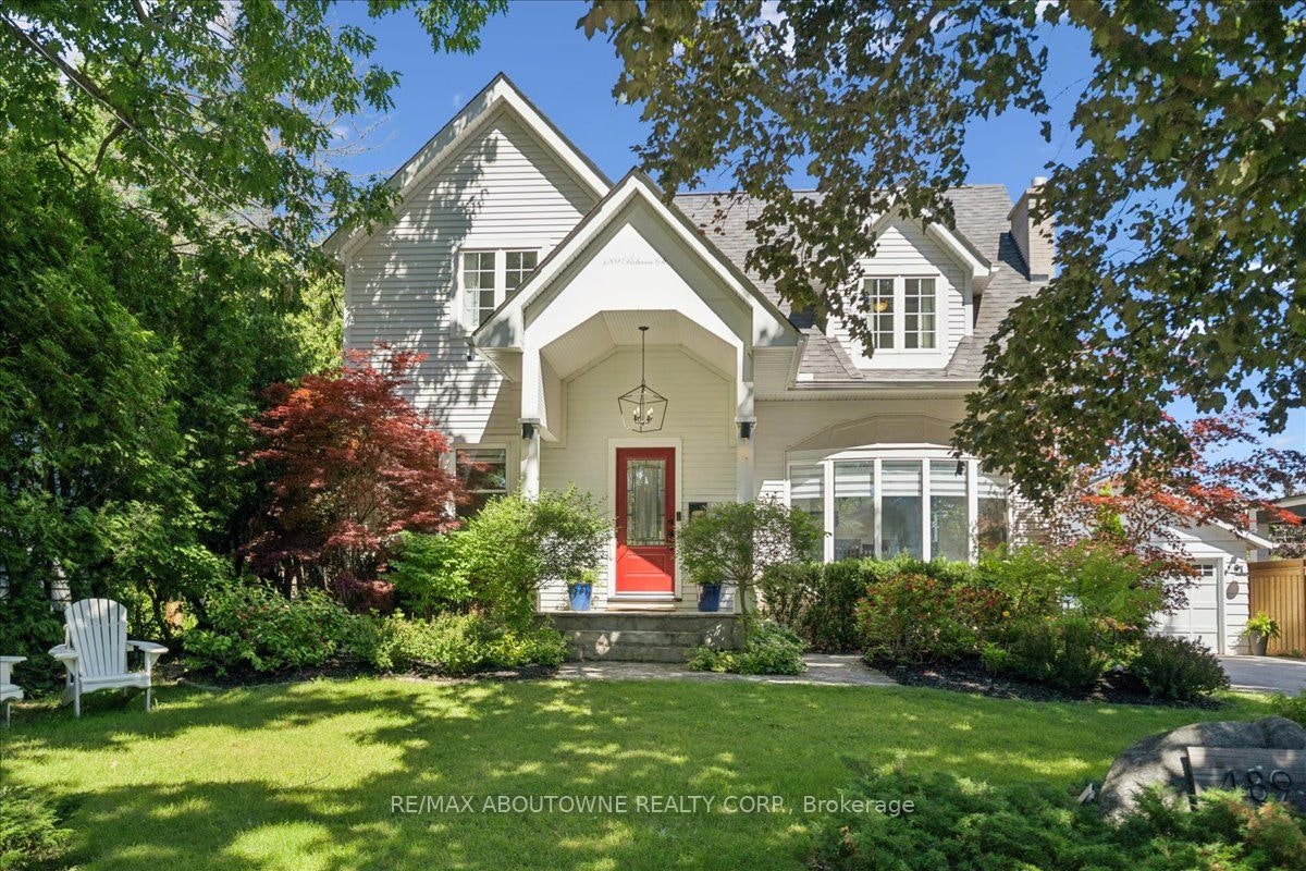 489 Rebecca Street, Oakville, ON, L6K 1K8