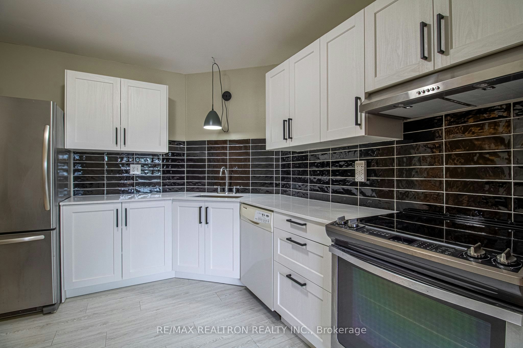 32-2035 South Millway Drive, Mississauga, ON, L5L 1R7 - 12