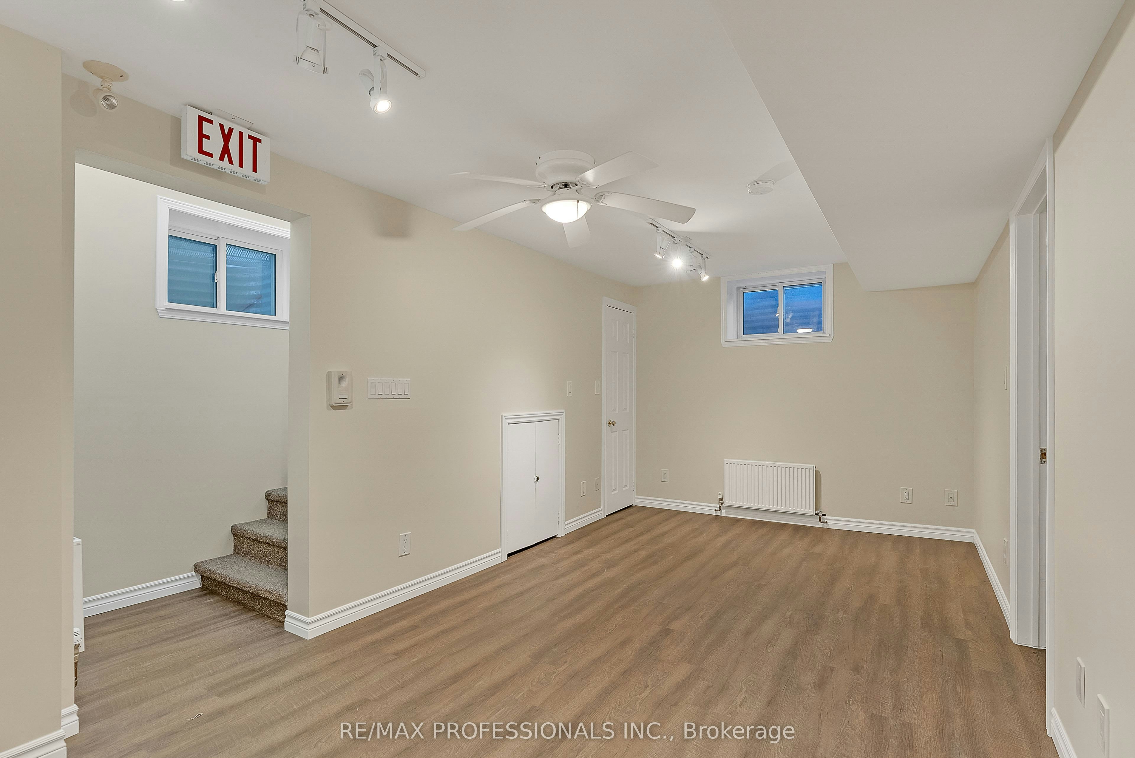 Lower-5B Old Mill Drive, Toronto, ON, M6S 4J7 - 18