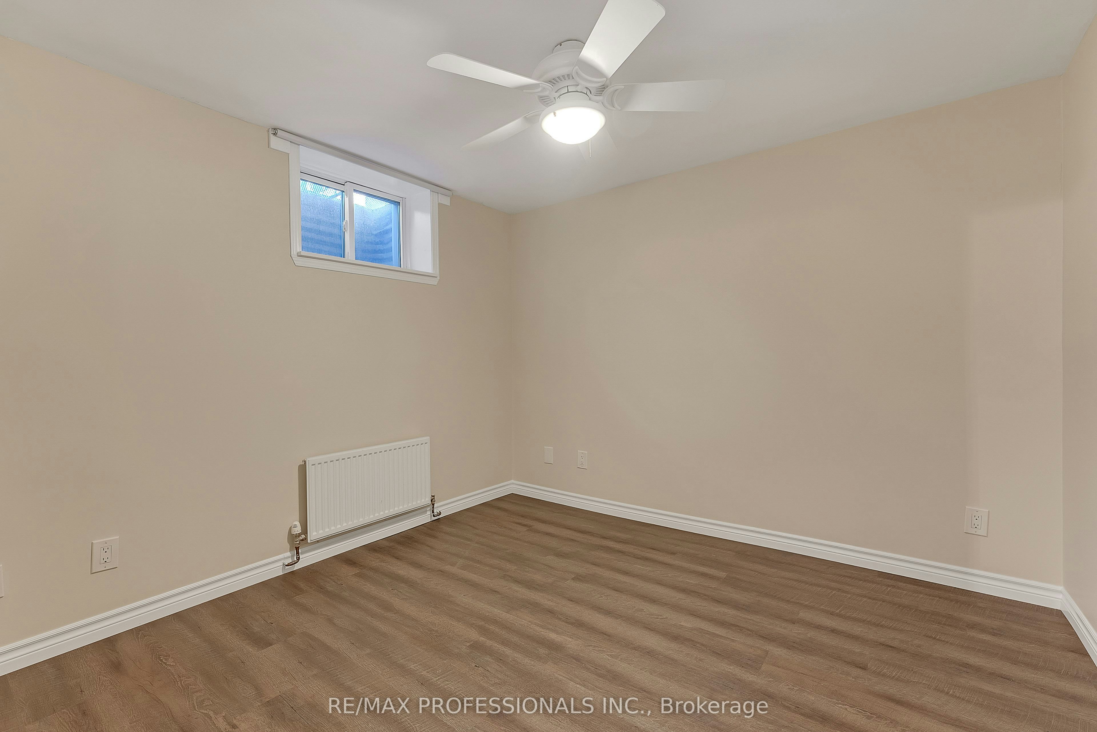Lower-5B Old Mill Drive, Toronto, ON, M6S 4J7 - 11