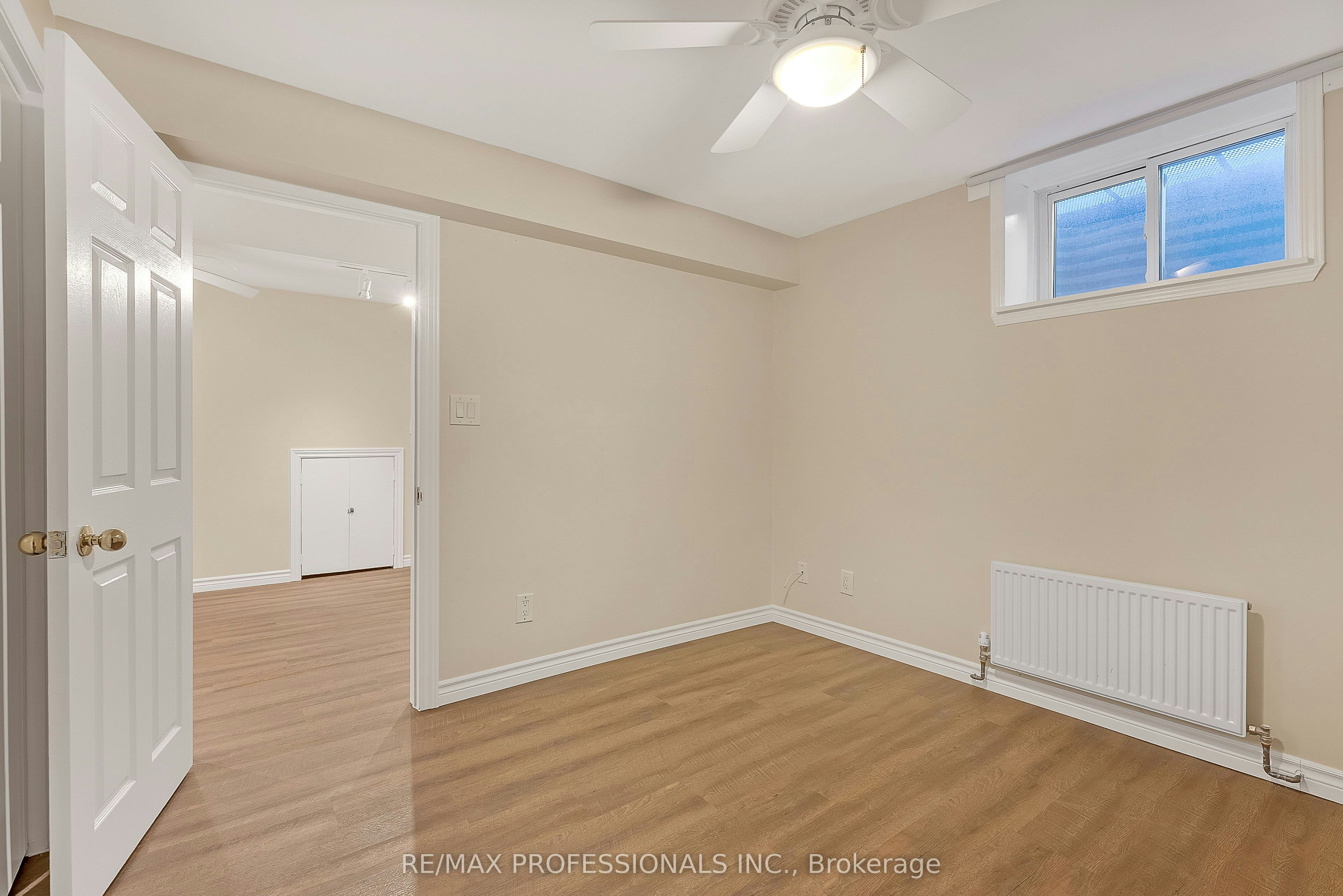 Lower-5B Old Mill Drive, Toronto, ON, M6S 4J7 - 14