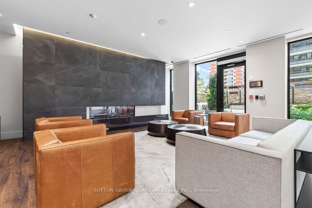 202-21 Park Street E, Mississauga, ON, L5G 1L7 - 28