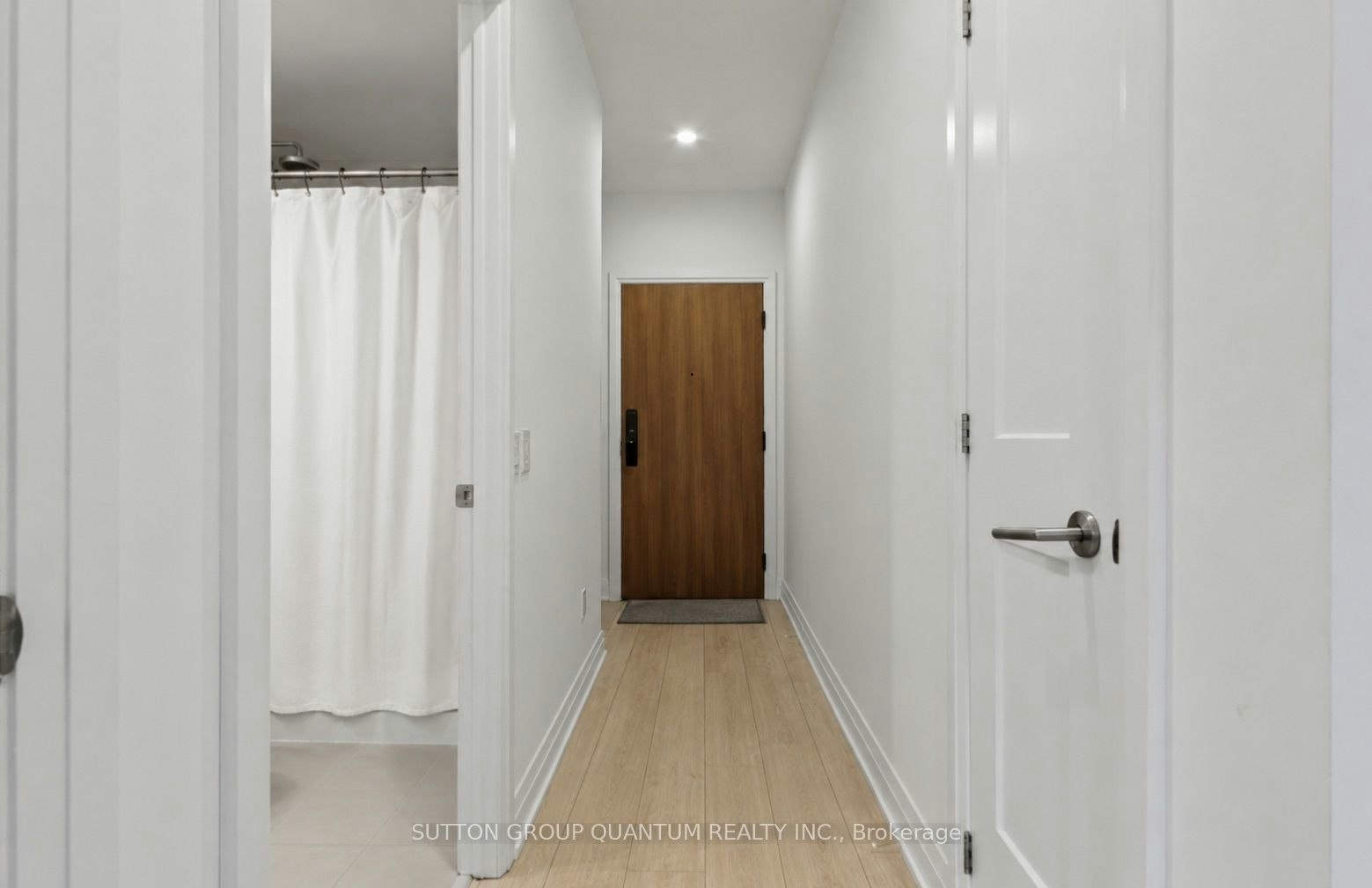 202-21 Park Street E, Mississauga, ON, L5G 1L7 - 10