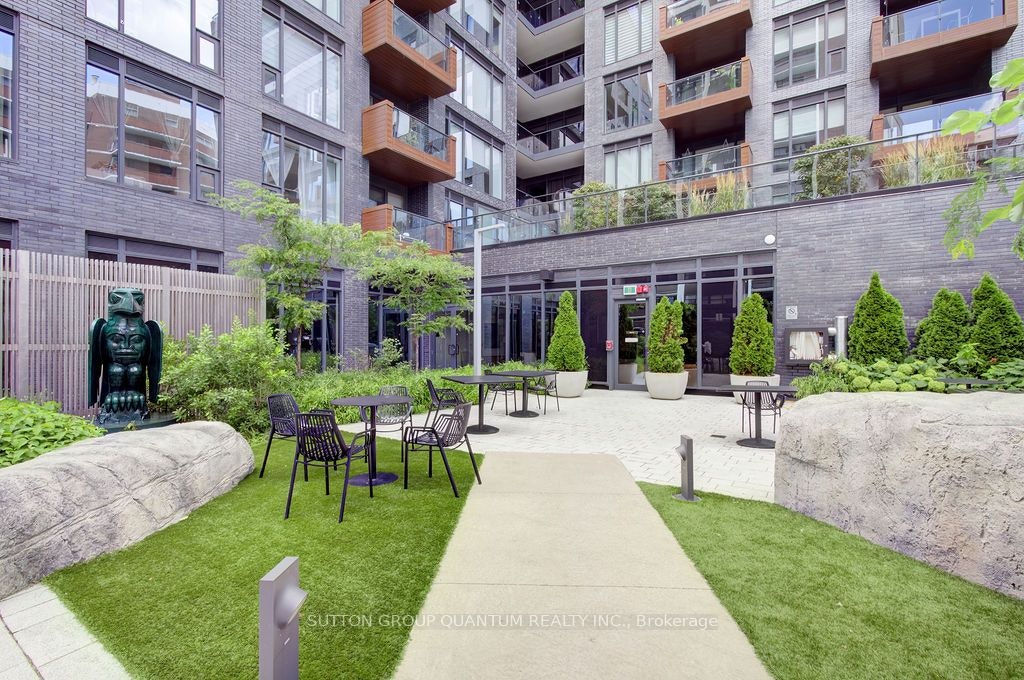 202-21 Park Street E, Mississauga, ON, L5G 1L7 - 33