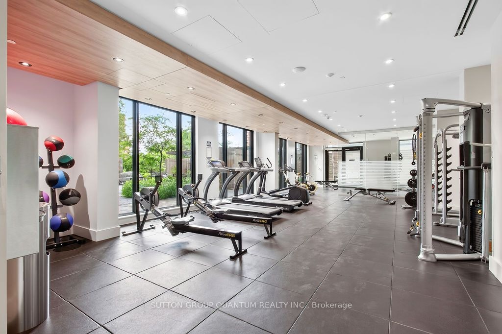 202-21 Park Street E, Mississauga, ON, L5G 1L7 - 31