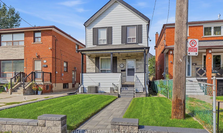 16 Greendale Avenue