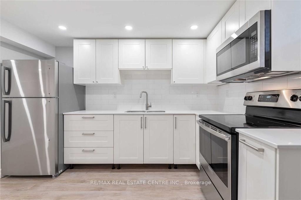 265 Coxe Boulevard E, Milton, ON, L9T 4L4 - 7