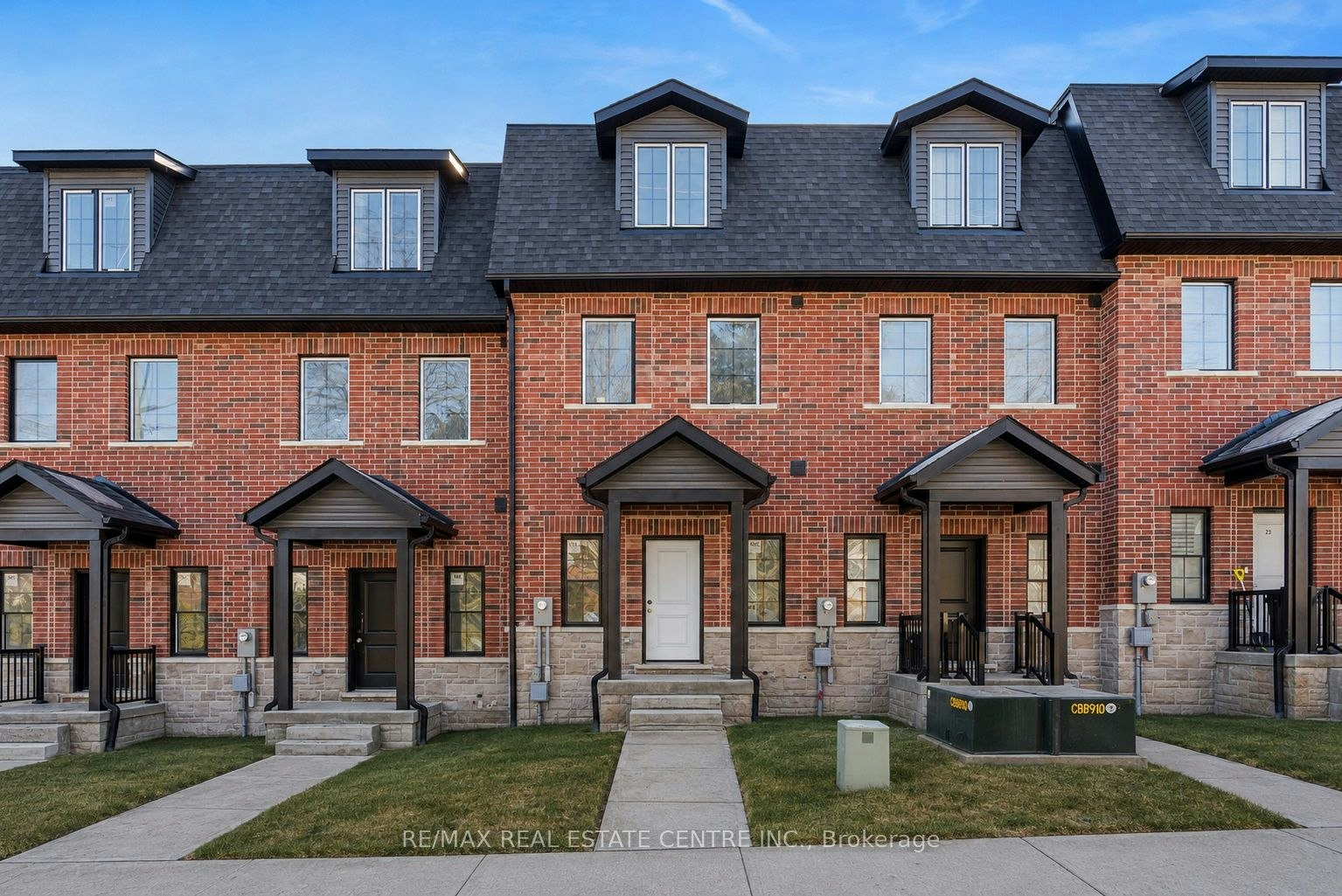 17 James Street, Halton Hills, ON, L7G 2H2