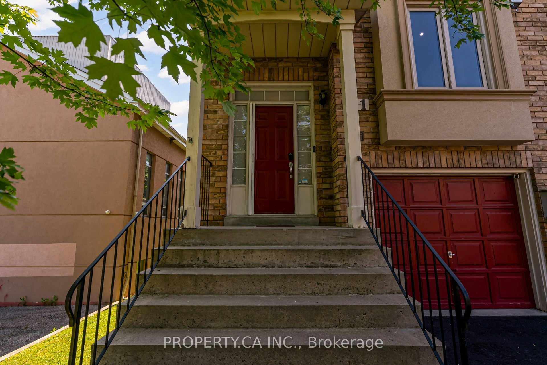 1-8 Skeens Lane, Toronto, ON, M8W 4Z5 - 3