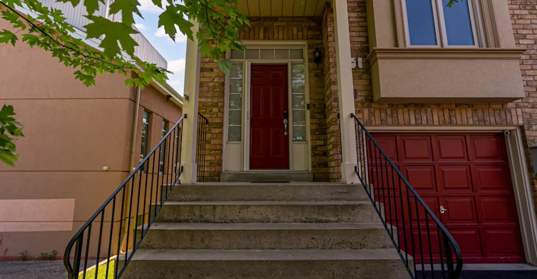 1-8 Skeens Lane, Toronto, ON, M8W 4Z5 - 3