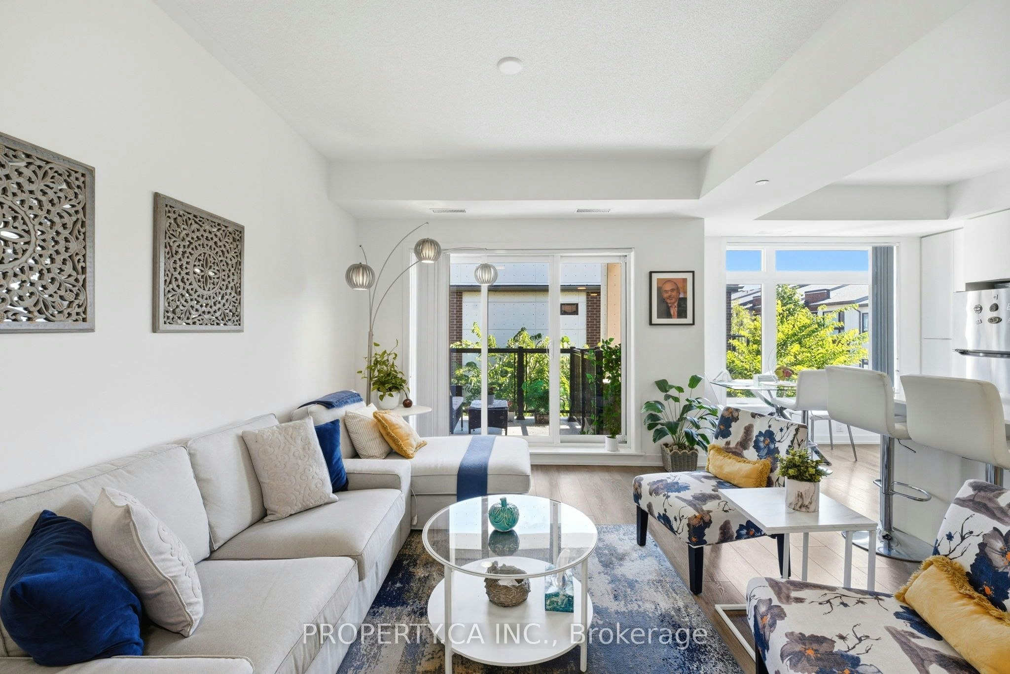 309-120 Canon Jackson Drive, Toronto, ON, M6M 0B7 - 10